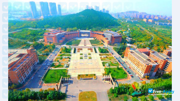 Photo de l’Shandong Jianzhu University #3