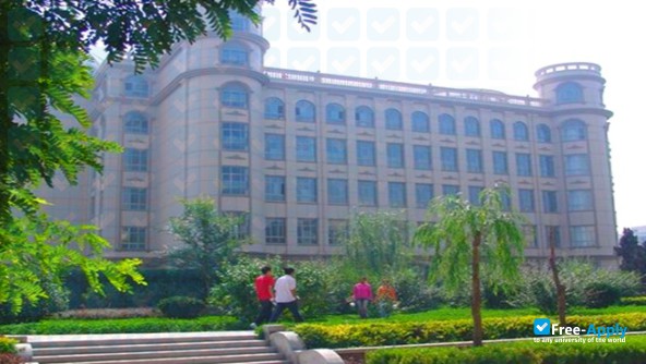 Фотография Lanzhou College of Foreign Studies