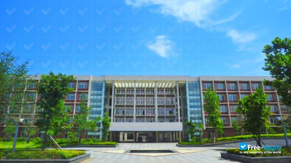 Tianfu College Southwestern University of Finance & Economics фотография №2