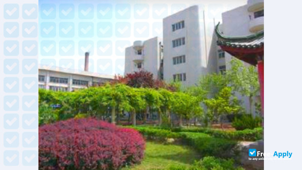 Shaanxi Post and Telecommunication College фотография №2