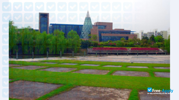 Photo de l’Zhejiang University City College #7