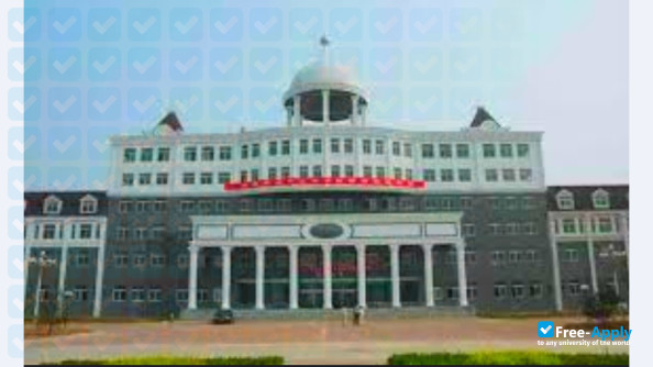China Australia Business College of Shanxi photo #2