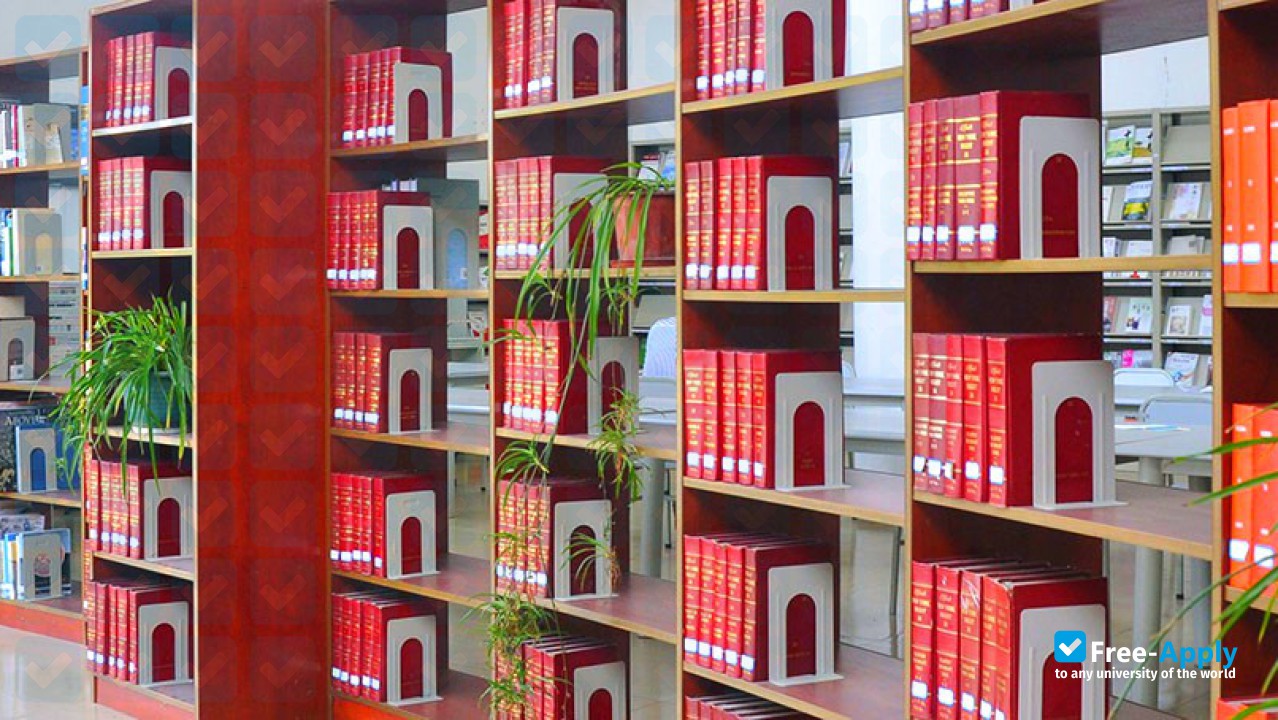 College of Humanities Science, Guizhou University for Nationalities фотография №5