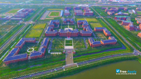 Фотография Tianjin Railway Technical & Vocational College