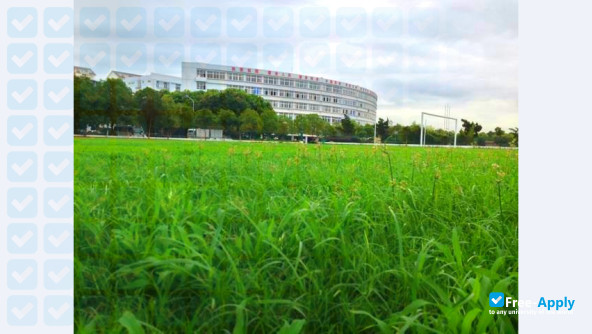 Foto de la College of Arts & Science Jianghan University #7
