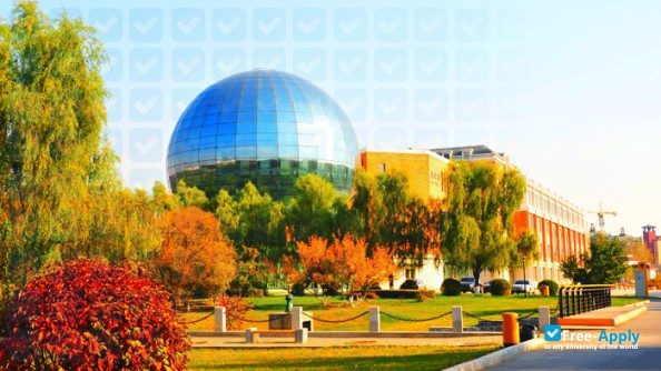 Jilin Huaqiao University of Foreign Languages фотография №6
