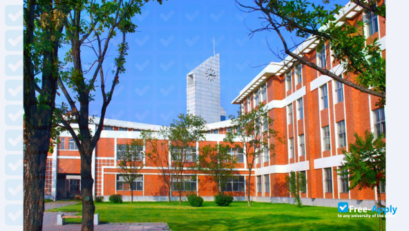 Фотография Jilin Huaqiao University of Foreign Languages