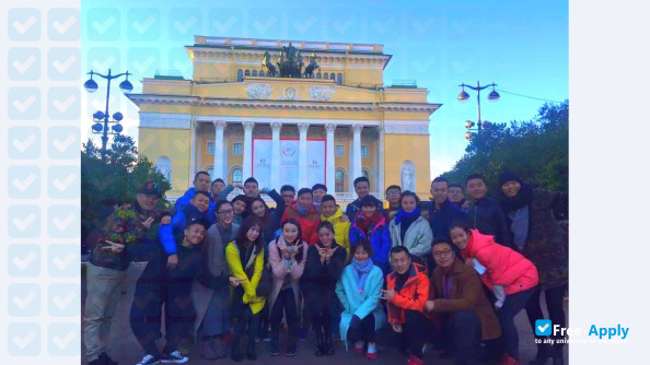 Foto de la Shanxi Academy of Arts #6