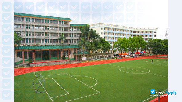 Guangxi Vocational & Technical College photo #10