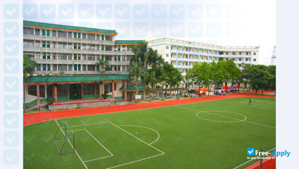 Guangxi Vocational & Technical College photo #9