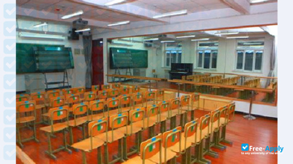Beijing Dongcheng Vocational University фотография №2