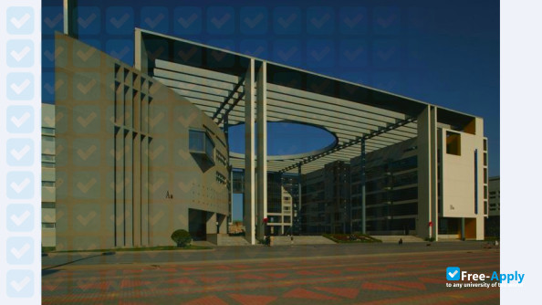 Tianjin University of Finance & Economics photo #8