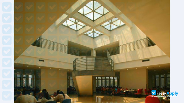 Tianjin University of Finance & Economics photo #2