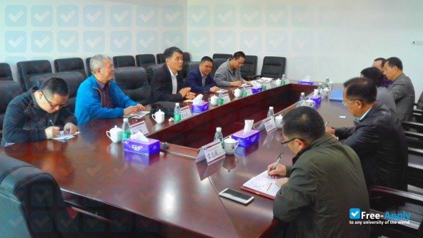 Photo de l’Zhongshan Torch Polytechnic #2