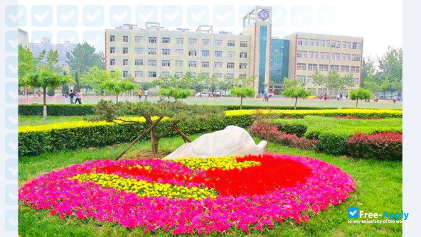 Shijiazhuang Vocational College of Industry and Commerce photo #4