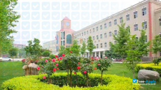 Miniatura de la Shijiazhuang Vocational College of Industry and Commerce #7