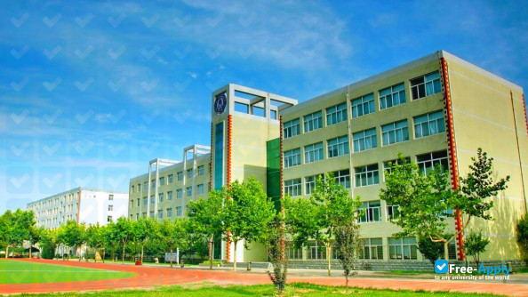 Foto de la Shijiazhuang Vocational College of Industry and Commerce #5