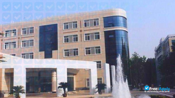 Hebei Radio and Television University photo #3