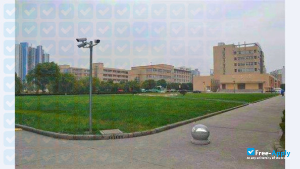 Foto de la Jiandong College #4