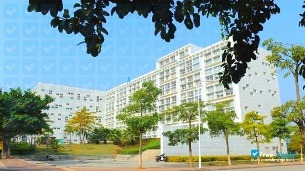 Xiamen Nanyang University photo #2