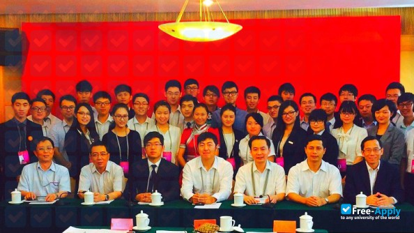 Chongqing College of Electronic Engineering photo #3