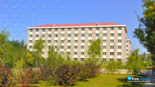 Inner Mongolia University of Finance & Economics фотография №3