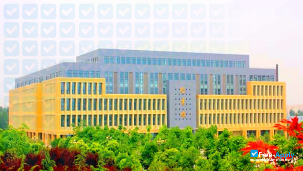 Shaanxi Elyctronic Technical College photo #3