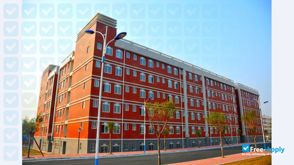 Foto de la Guilin University of Aerospace Technology #8
