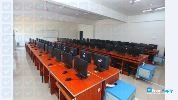 Foto de la Jiangxi College of Construction #6