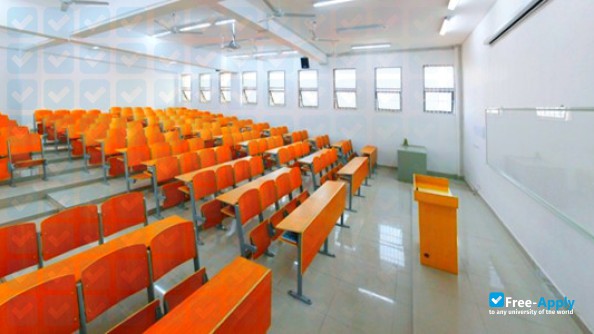 Foto de la Jiangxi College of Construction #7