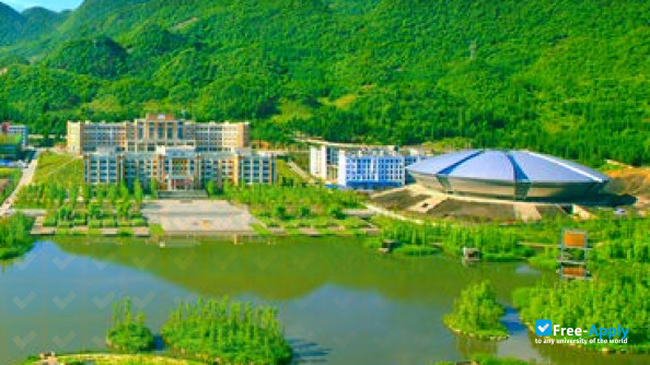 Liupanshui Normal University фотография №2