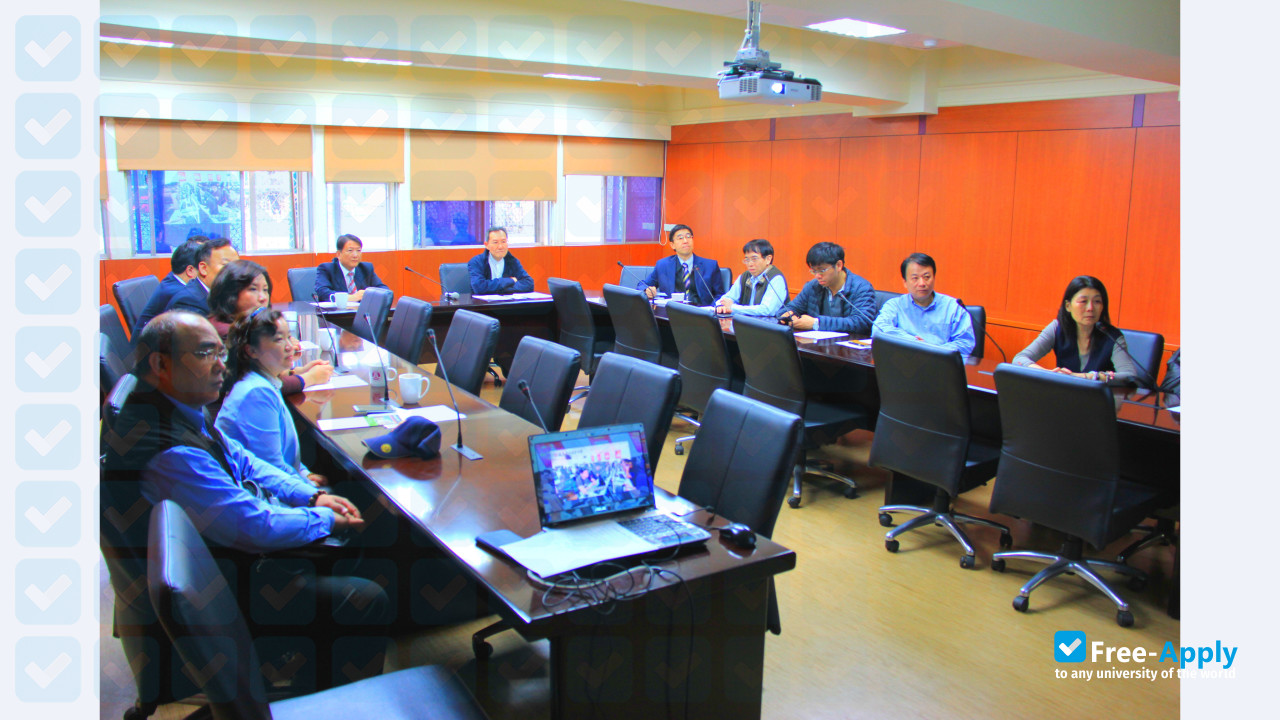 Photo de l’Wuhan City Vocational College #2
