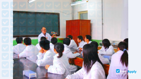 Liaoning Vocational College of Medicine photo #6