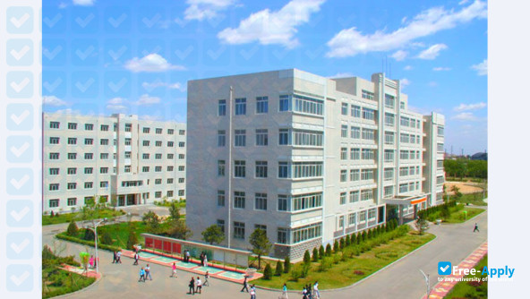 Liaoning Vocational College of Medicine фотография №3