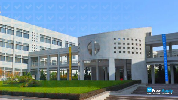 Shandong Management University photo #5