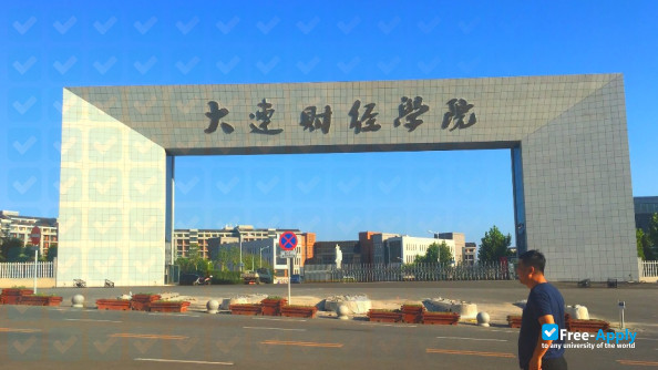 Foto de la Dalian University of Finance and Economics #2