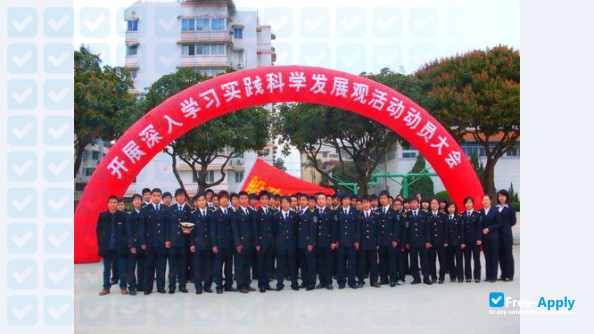 Foto de la Fujian Chuanzheng Communications College #5