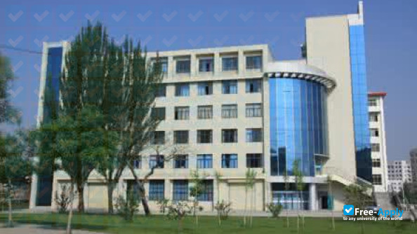 Foto de la Lanzhou Institute of Technology #3