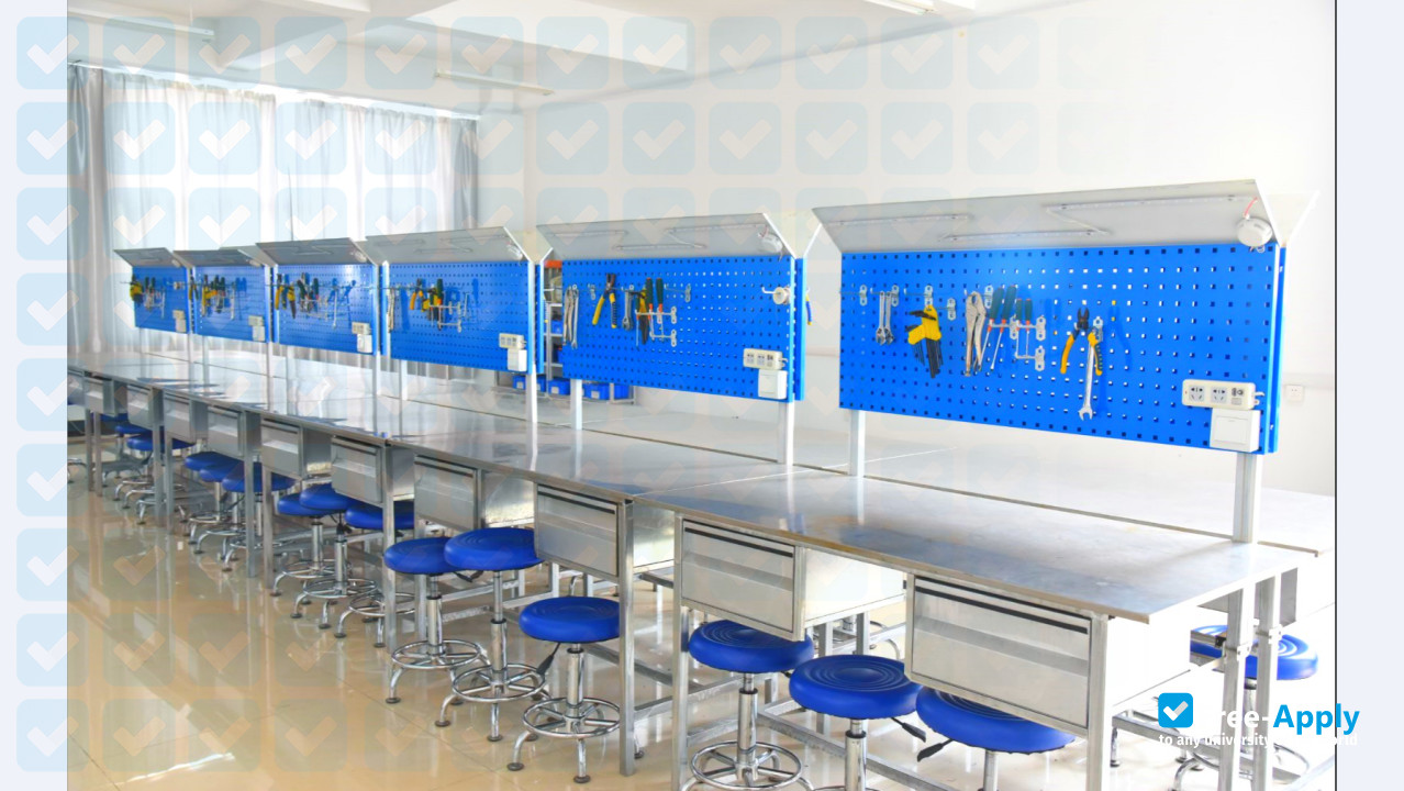 Photo de l’Harbin University of Science and Technology Rongcheng Campus #5