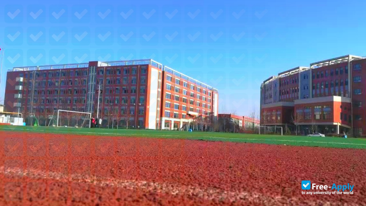 Hebei Vocational College of Real Transportation фотография №8