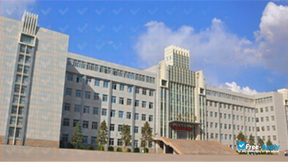Photo de l’Baotou Vocational & Technical College #2