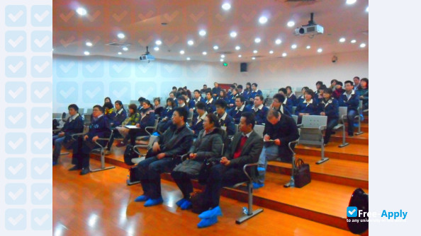 Foto de la Jiangyin Polytechnic College #8