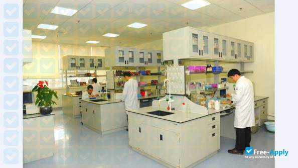 Tianjin Medical College photo #1