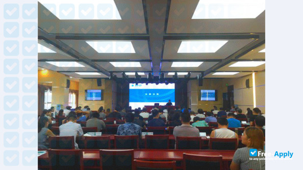 Zhengzhou Electric Power College photo #5