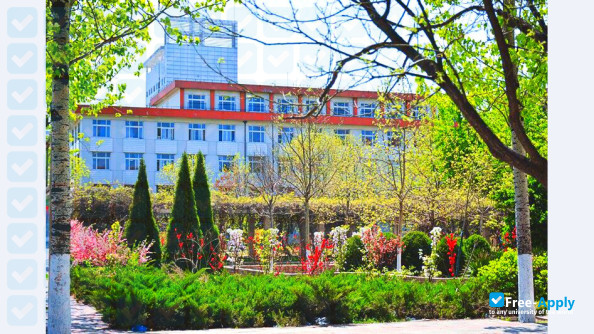 Tianjin Metallurgical Vocation Technology Institute photo