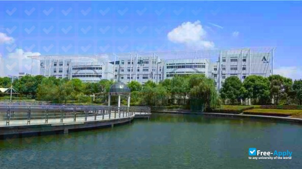 Foto de la Changzhou Vocational Institute of Engineering #5