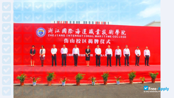 Foto de la Zhejiang International Maritime College