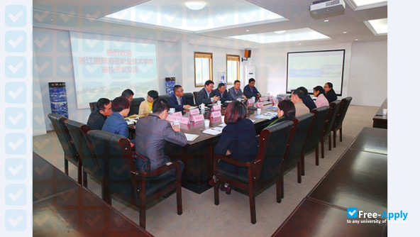 Zhejiang International Maritime College photo #8