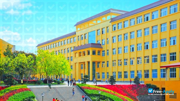 Chengdu Engineering & Technical College of University of Technology photo #7