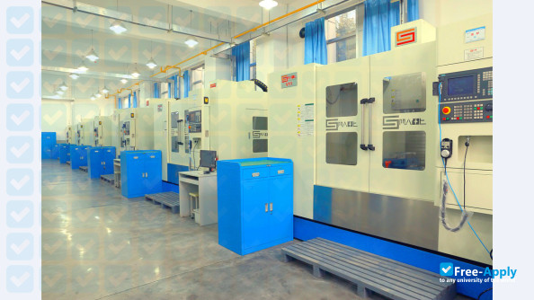 Xi'an Aircraft Industry Company Workers Institute of Technology photo #1